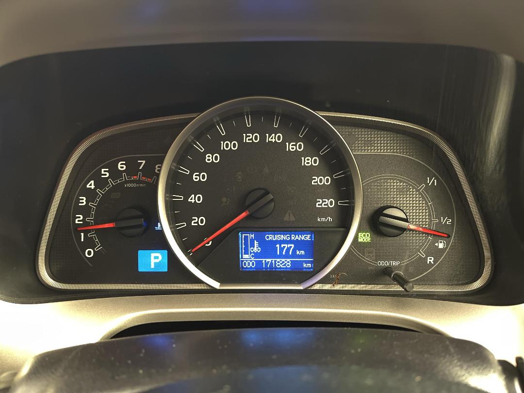 Photo '21' of Toyota Rav4