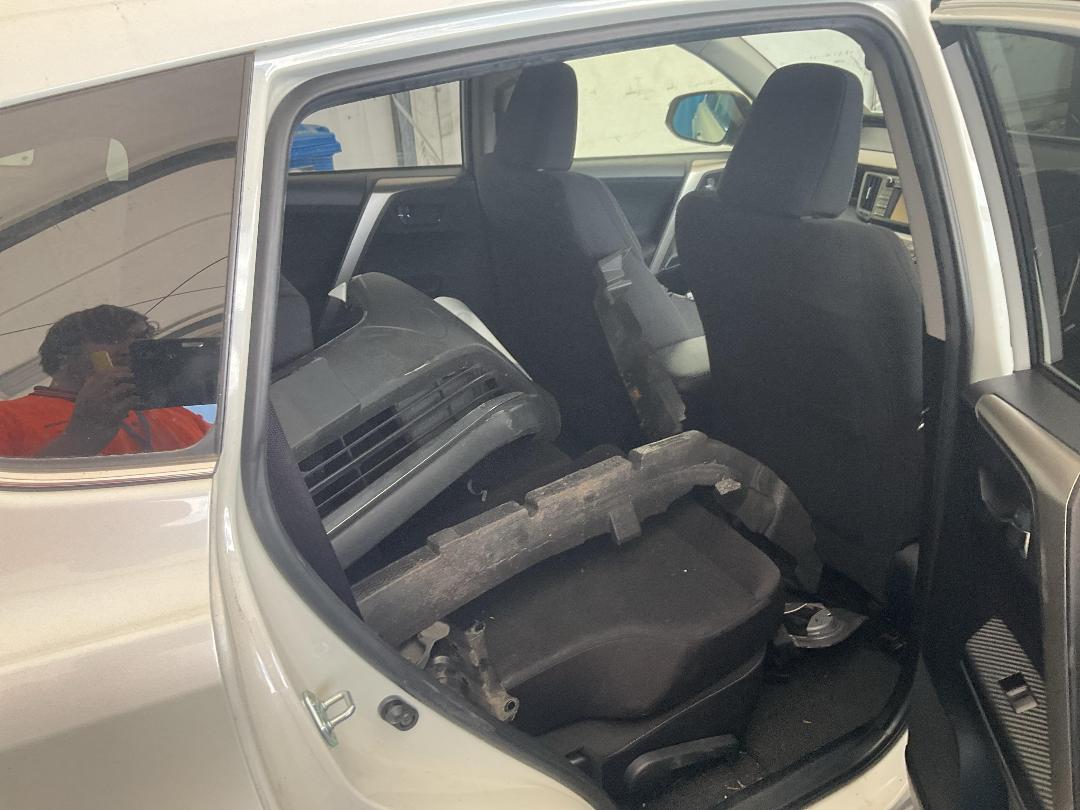 Photo '18' of Toyota Rav4 GXL SUV