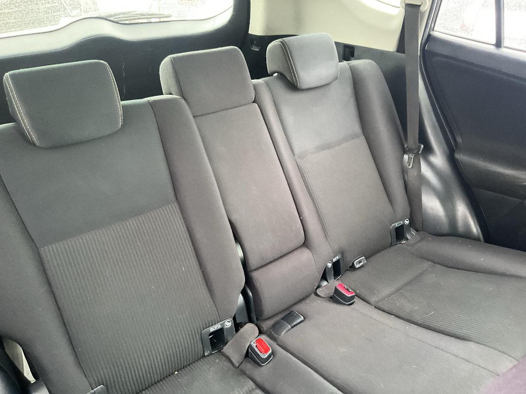 Photo '9' of Toyota Rav4 GXL SUV