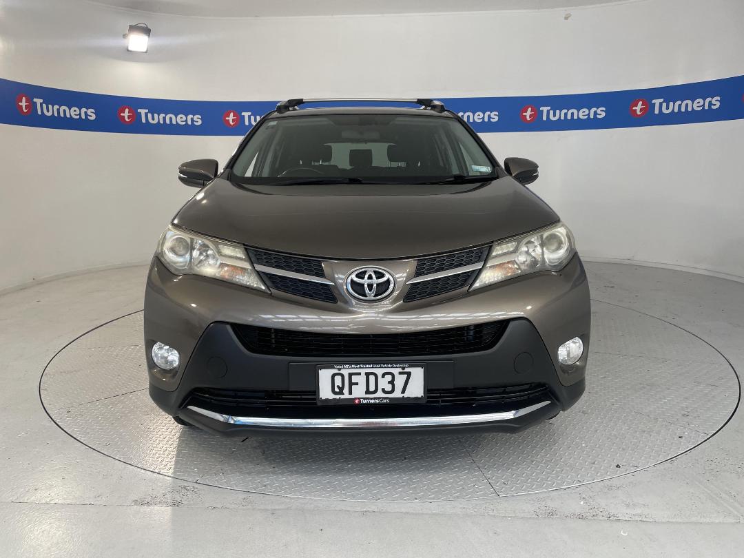 Photo '2' of Toyota Rav4