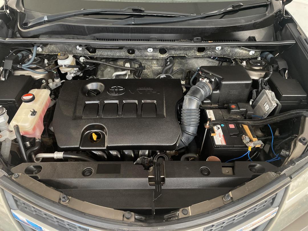 Photo '13' of Toyota Rav4