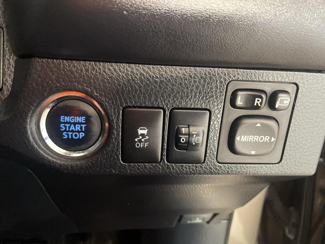 Photo '25' of Toyota Rav4