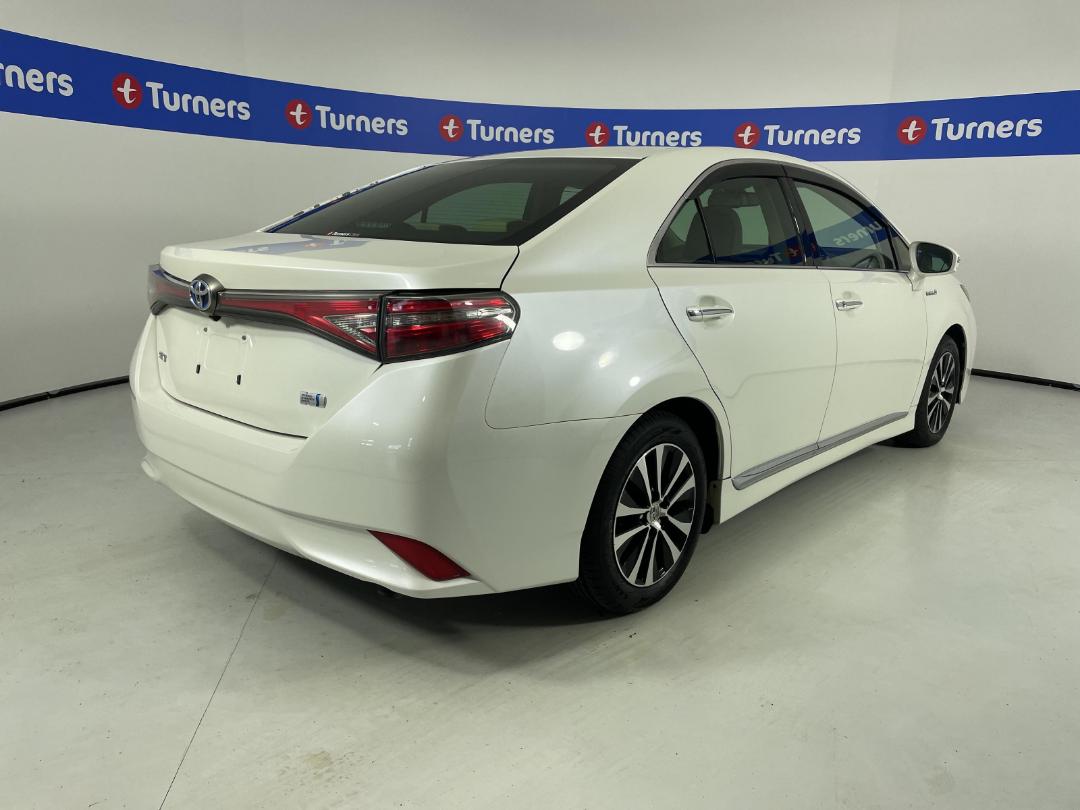 Photo '7' of Toyota SAI Photo '7' of Toyota SAI