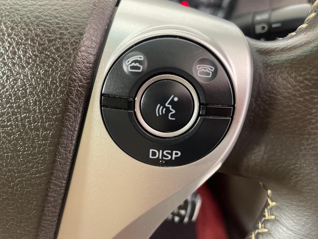 Photo '24' of Toyota SAI Photo '24' of Toyota SAI