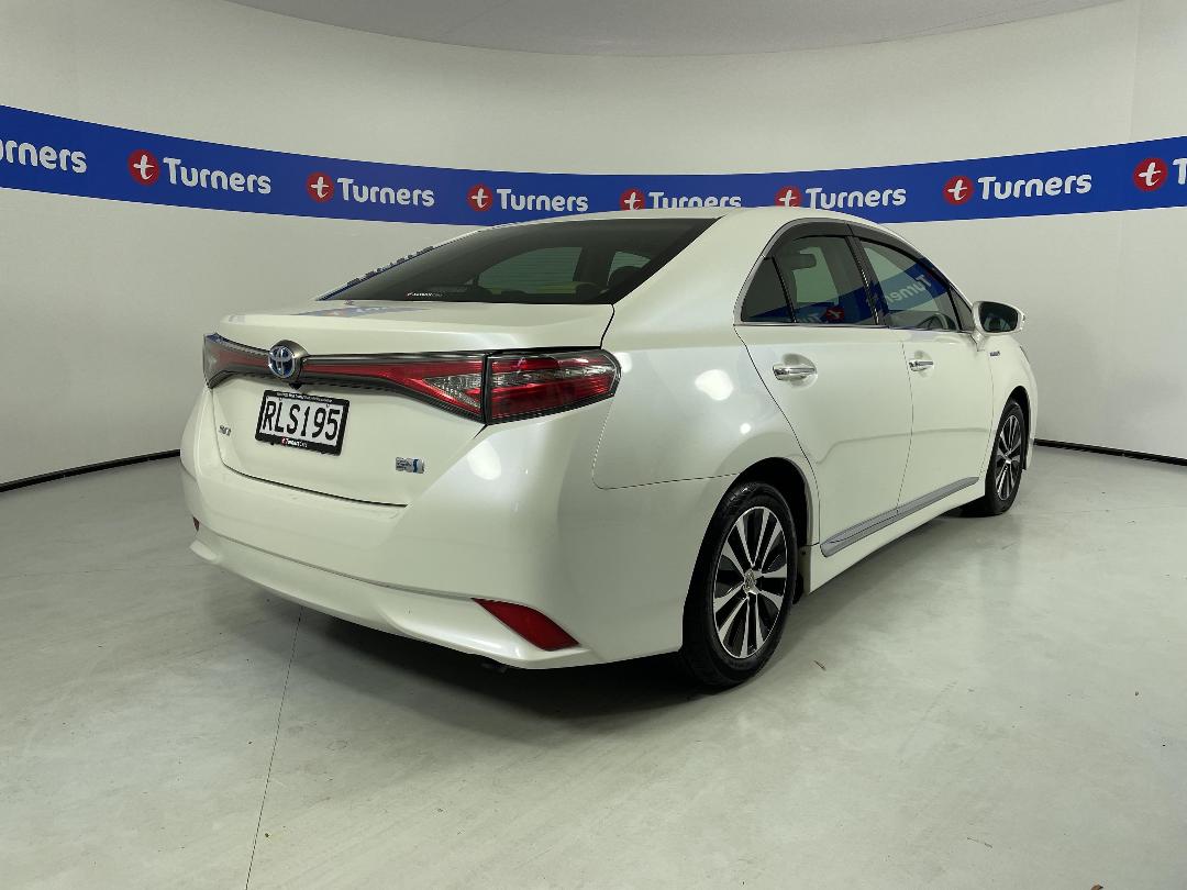 Photo '7' of Toyota SAI Photo '7' of Toyota SAI