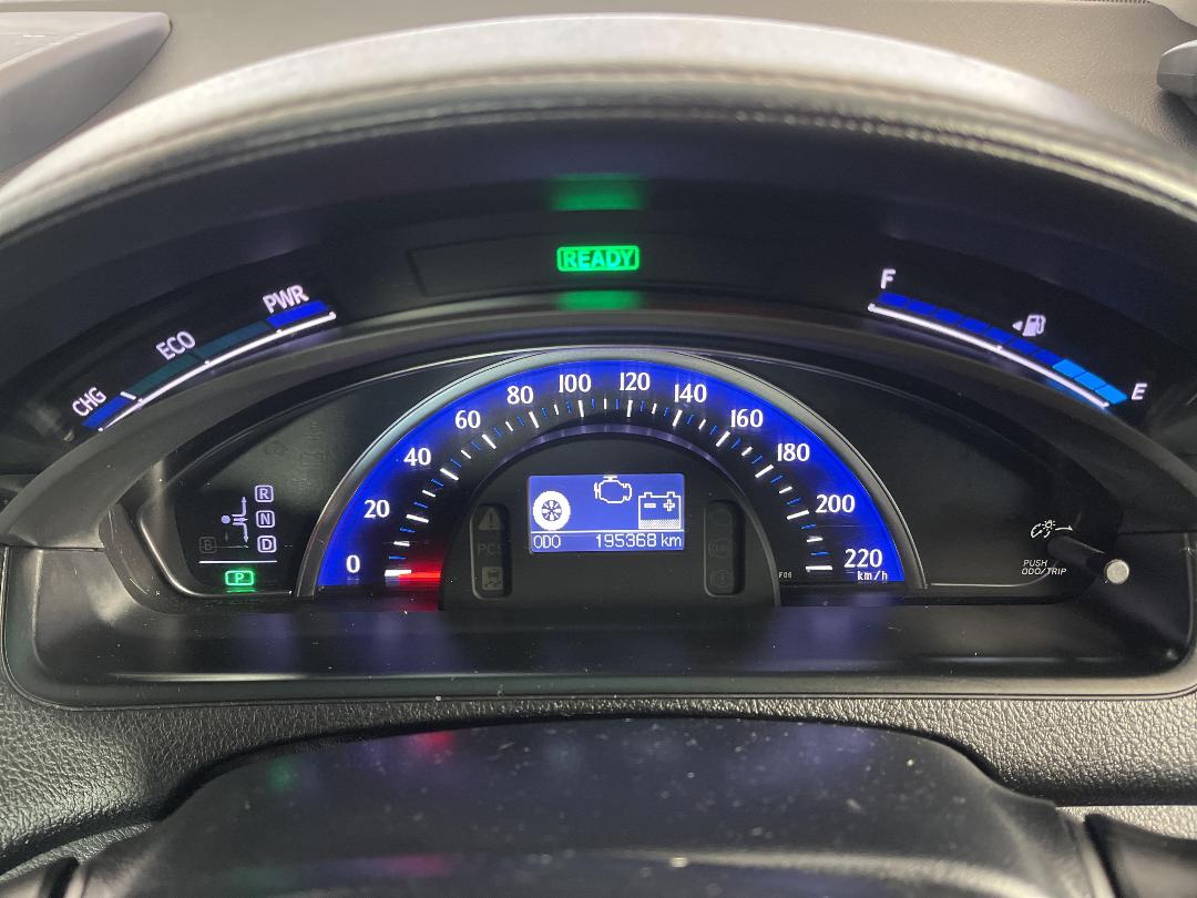 Photo '21' of Toyota SAI