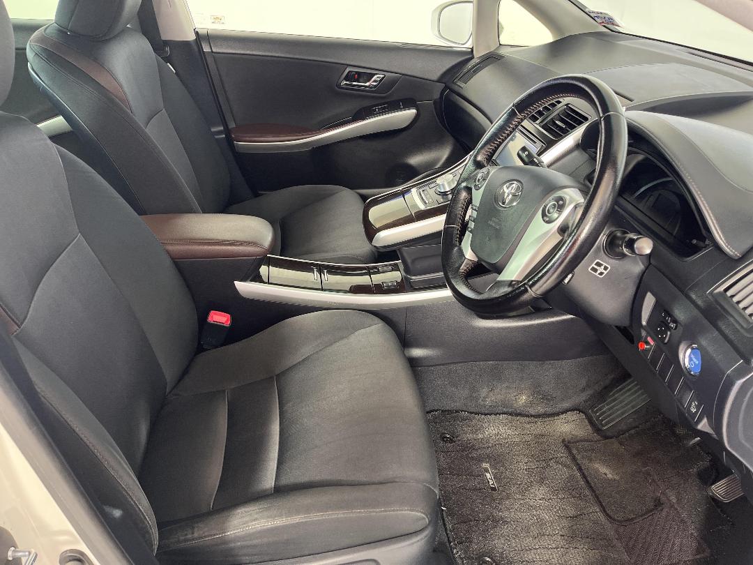 Photo '16' of Toyota SAI