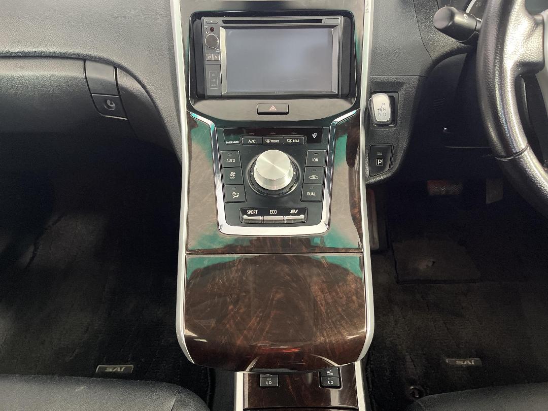 Photo '18' of Toyota SAI