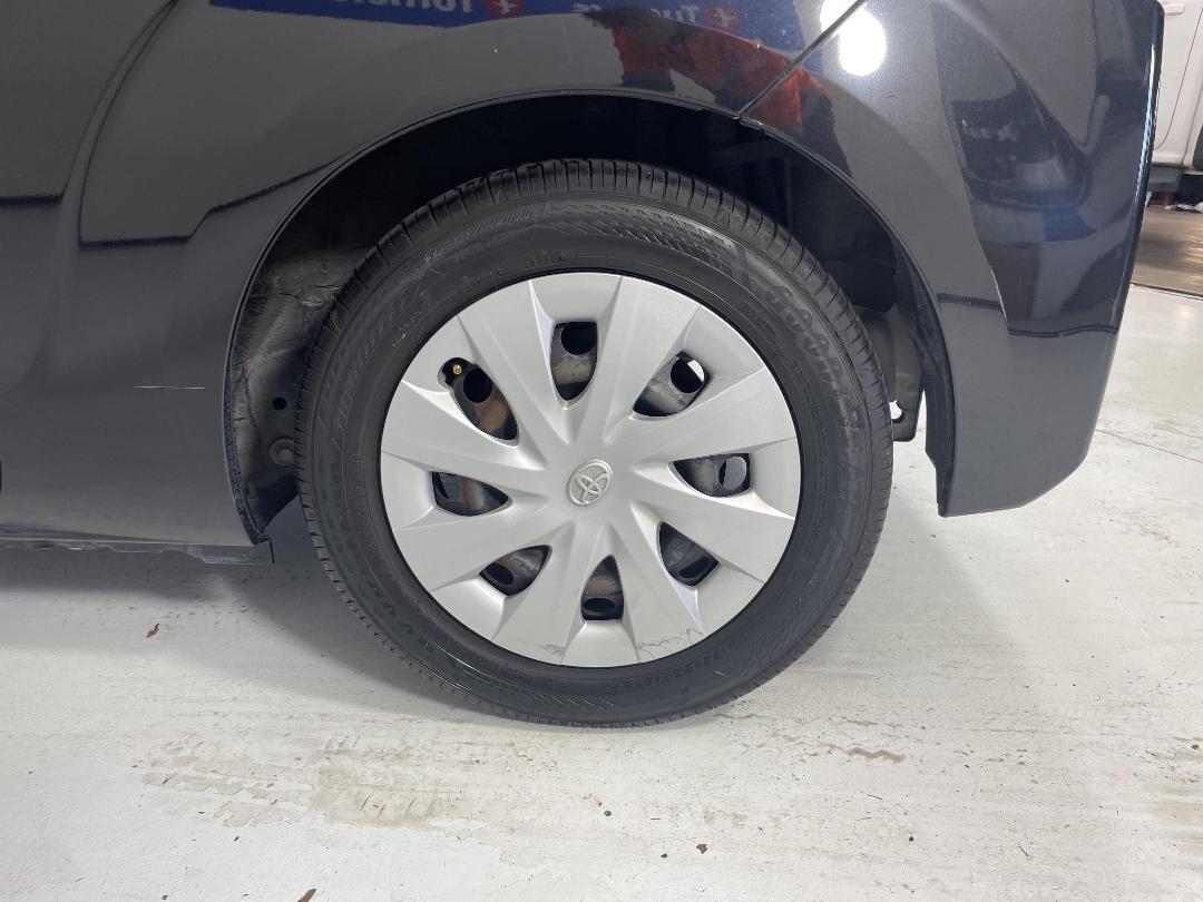 Photo '11' of Toyota Spade