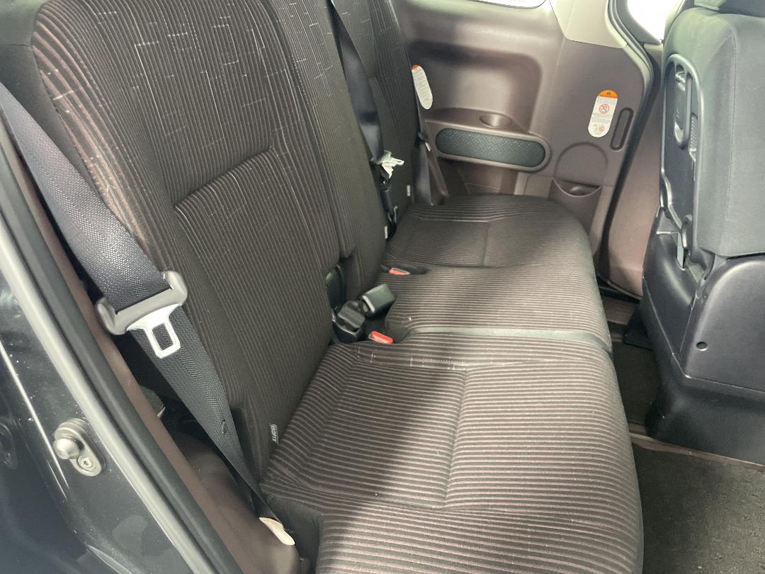 Photo '20' of Toyota Spade