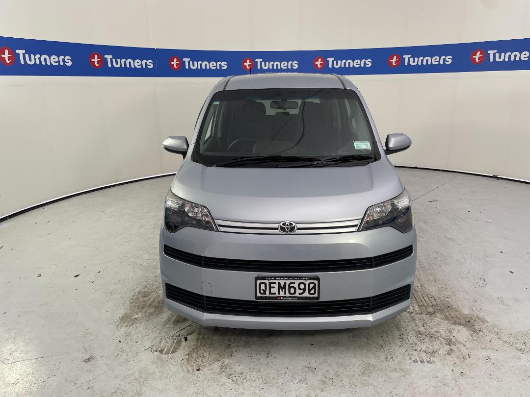 Photo '2' of Toyota Spade