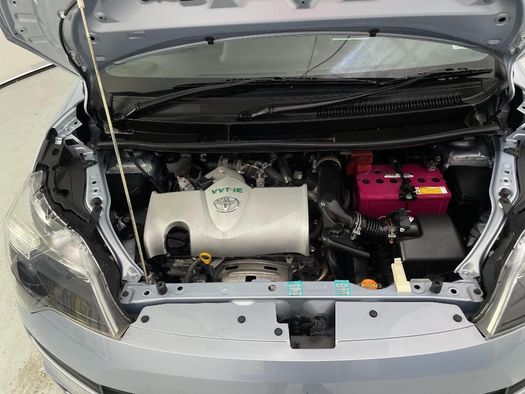 Photo '13' of Toyota Spade