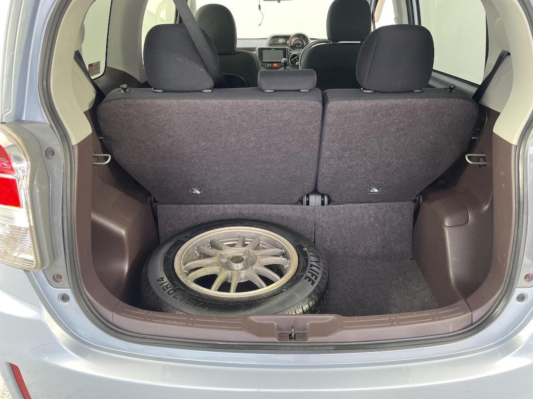 Photo '14' of Toyota Spade