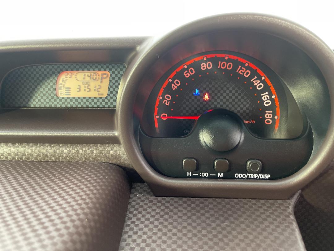 Photo '21' of Toyota Spade