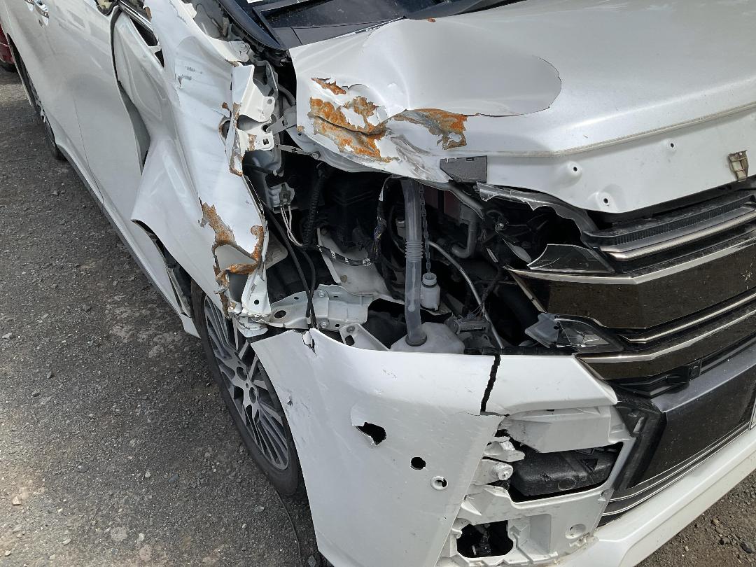 Photo '5' of Toyota Vellfire V6