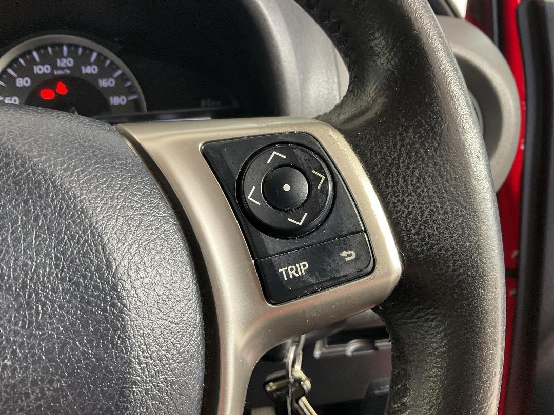 Photo '28' of Toyota Vitz