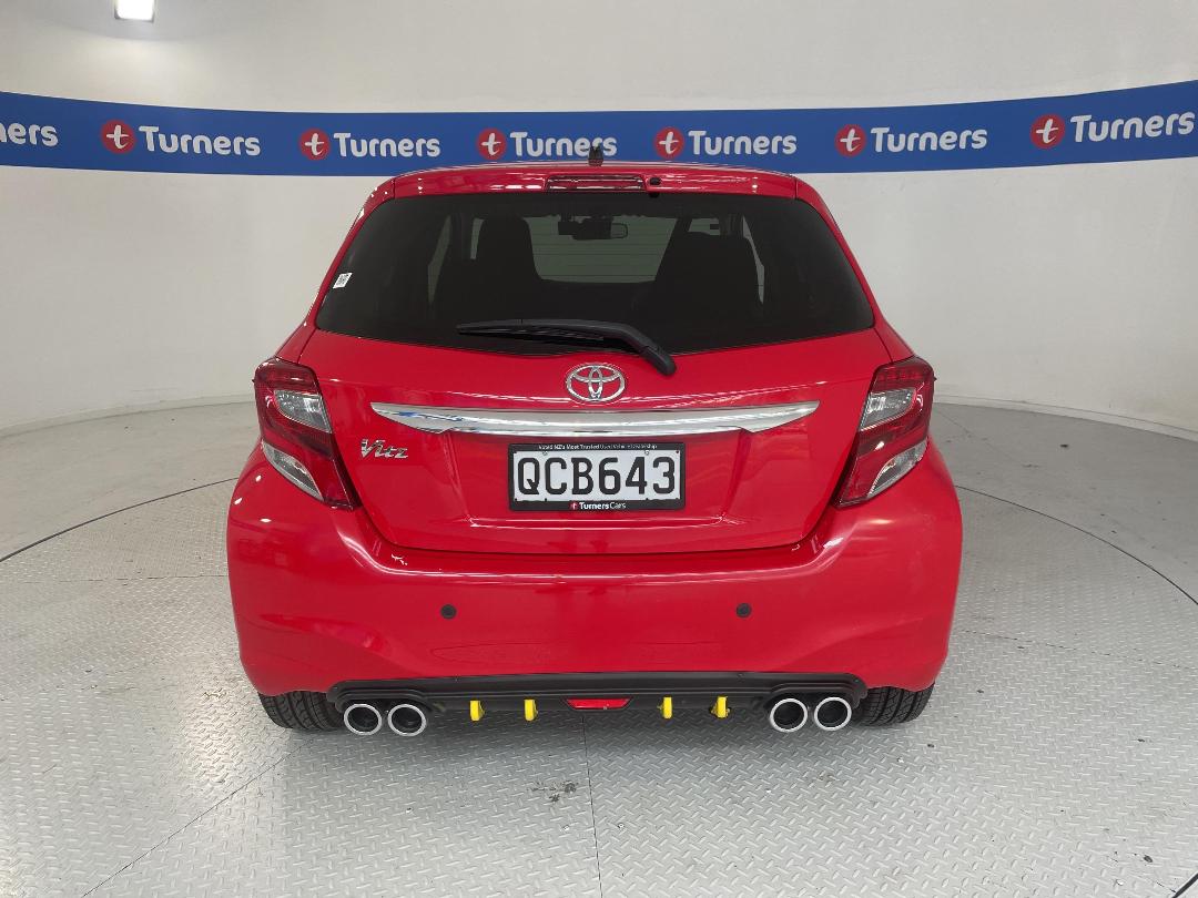 Photo '6' of Toyota Vitz