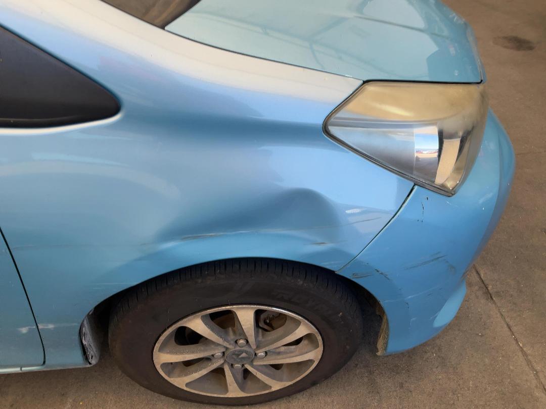 Photo '4' of Toyota Vitz