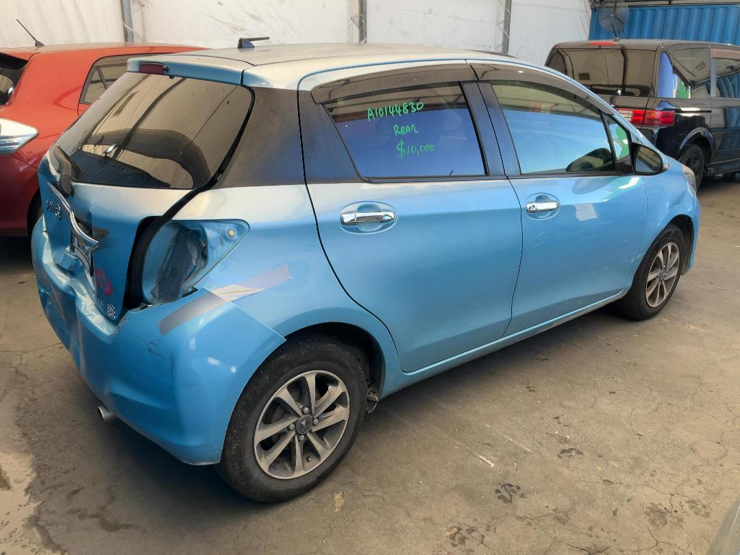 Photo '19' of Toyota Vitz