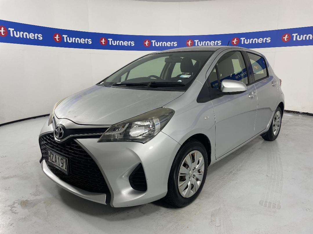 Photo '4' of Toyota Yaris