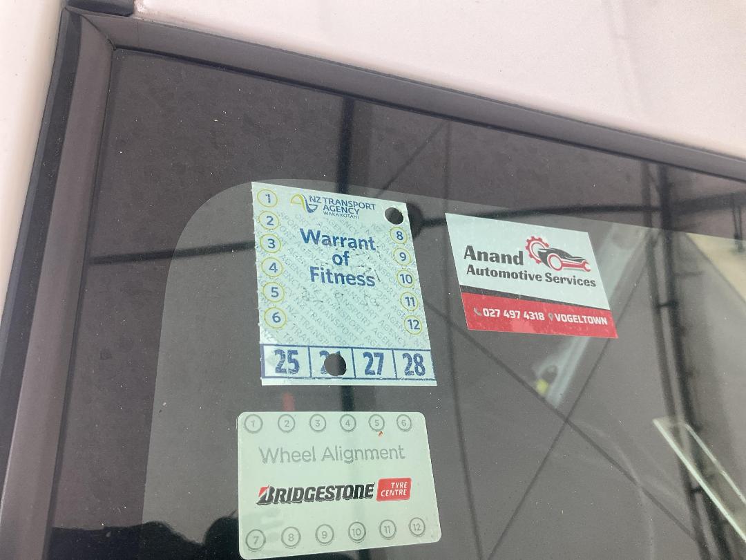 Photo '12' of Toyota Yaris GX Photo '12' of Toyota Yaris GX