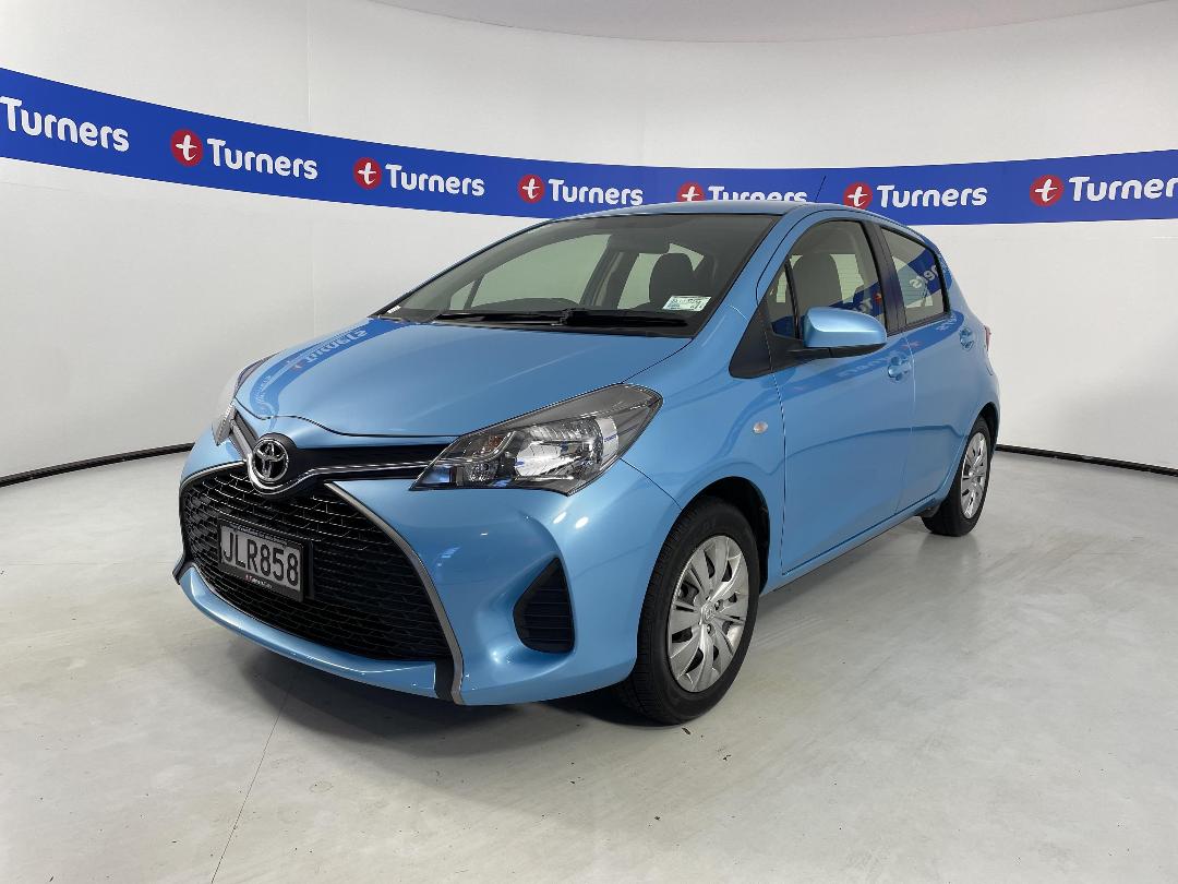 Photo '4' of Toyota Yaris