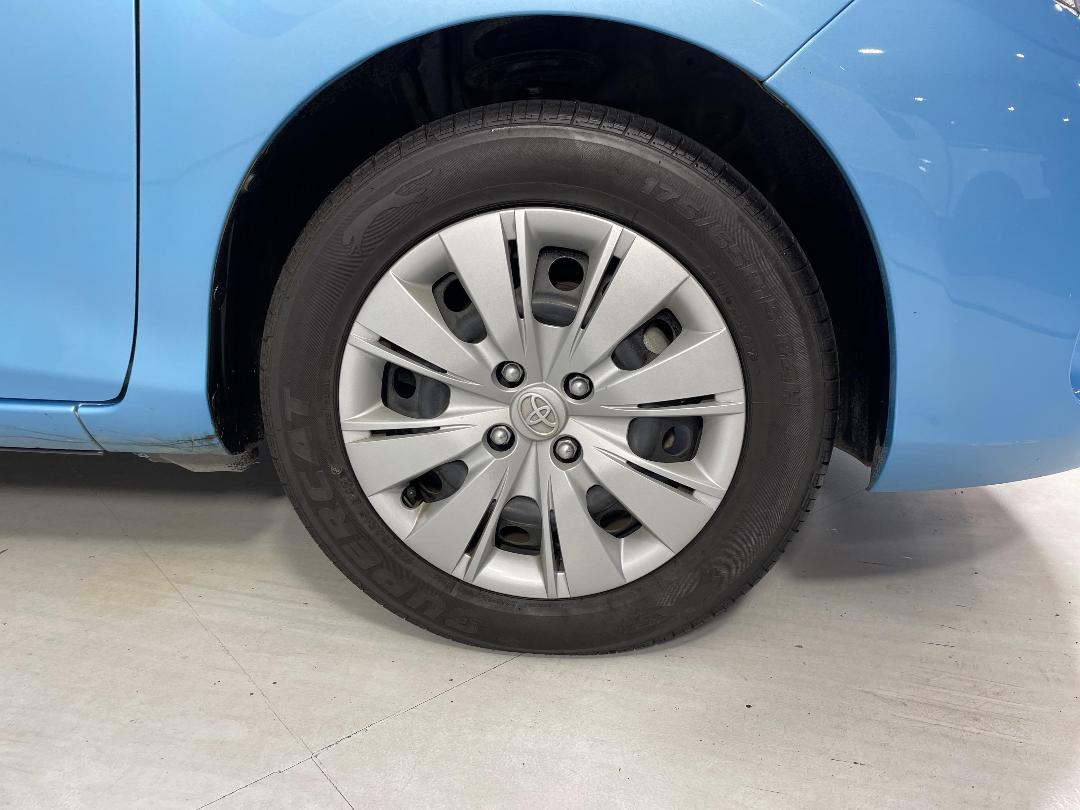 Photo '9' of Toyota Yaris