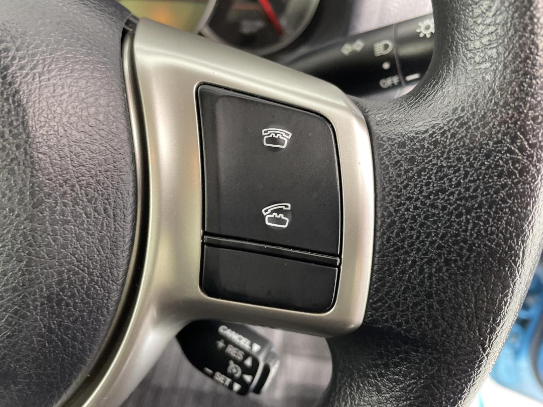 Photo '24' of Toyota Yaris