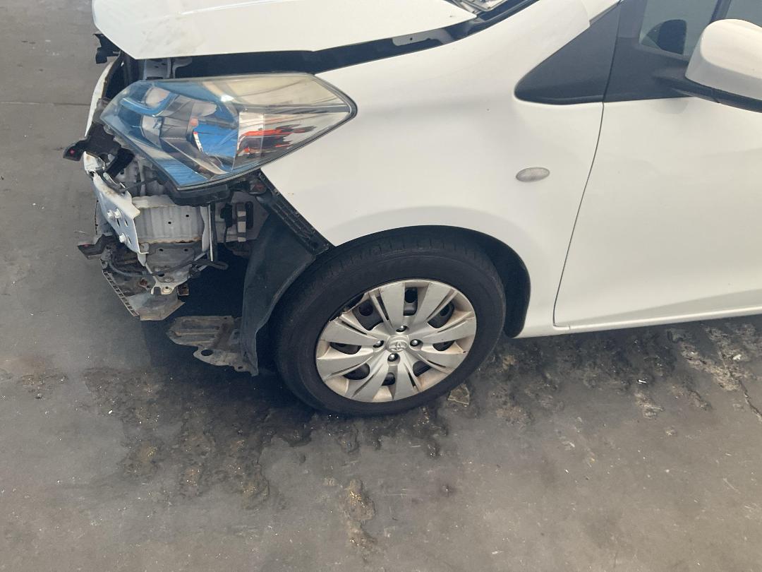 Photo '5' of Toyota Yaris GX