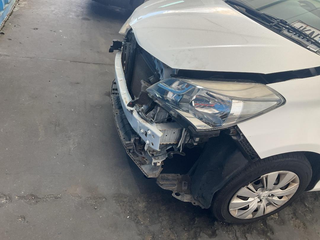 Photo '6' of Toyota Yaris GX