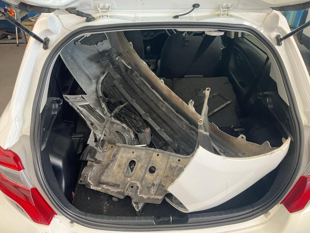 Photo '21' of Toyota Yaris GX