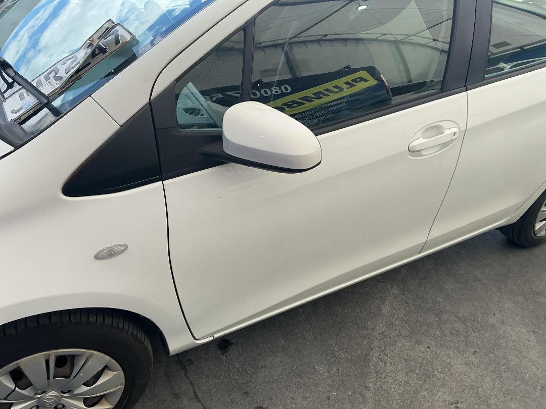 Photo '8' of Toyota Yaris GX