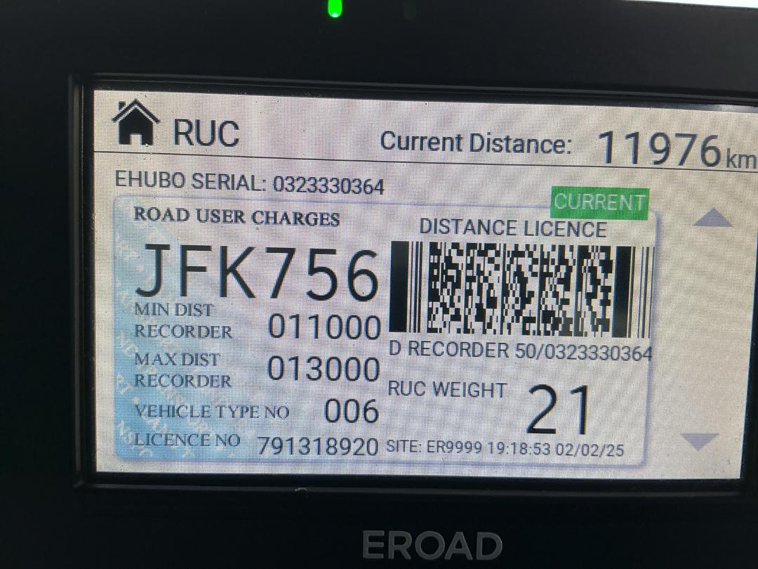 Photo '45' of UD Trucks PK17280 Curtainsider Photo '45' of UD Trucks PK17280 Curtainsider