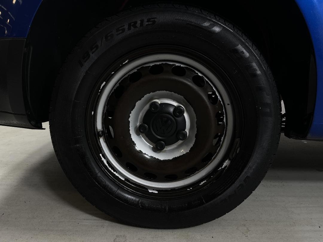 Photo '12' of Volkswagen Caddy