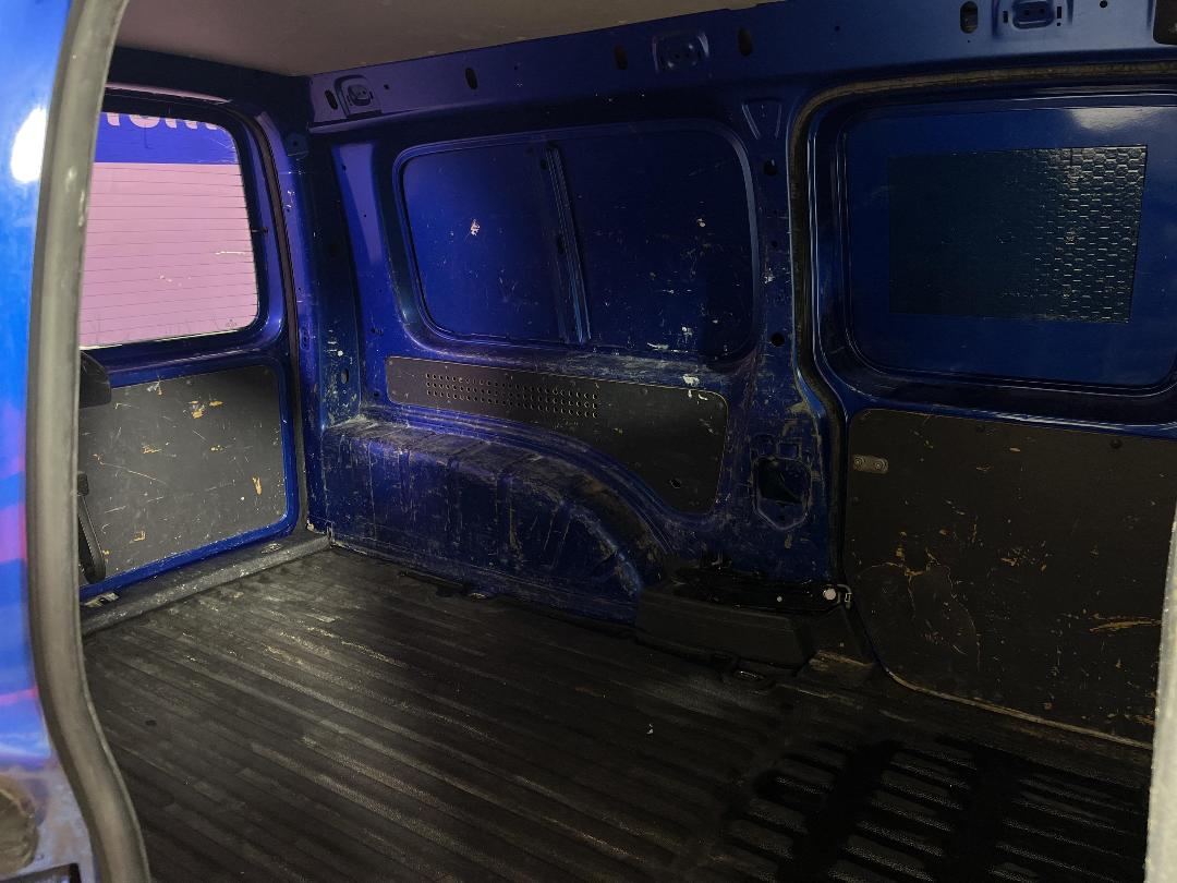 Photo '20' of Volkswagen Caddy