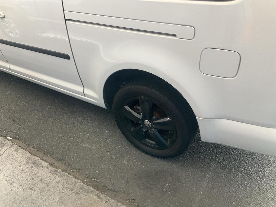 Photo '12' of Volkswagen Caddy Maxi Life Photo '12' of Volkswagen Caddy Maxi Life