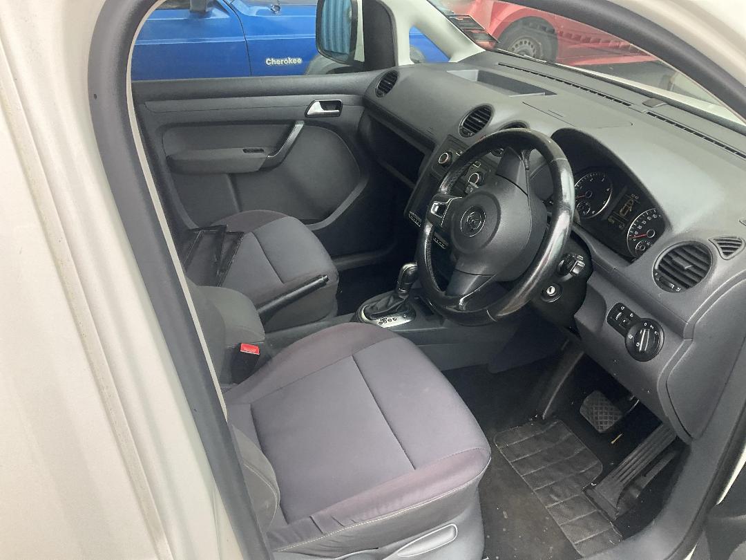 Photo '23' of Volkswagen Caddy Maxi Life Photo '23' of Volkswagen Caddy Maxi Life