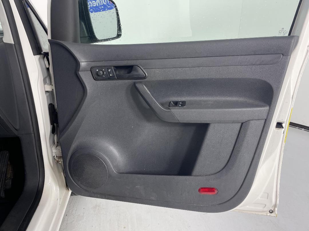 Photo '15' of Volkswagen Caddy Photo '15' of Volkswagen Caddy