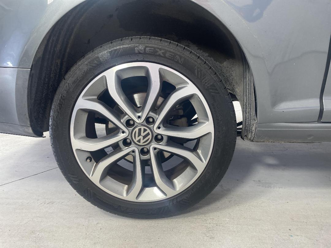 Photo '12' of Volkswagen Caddy