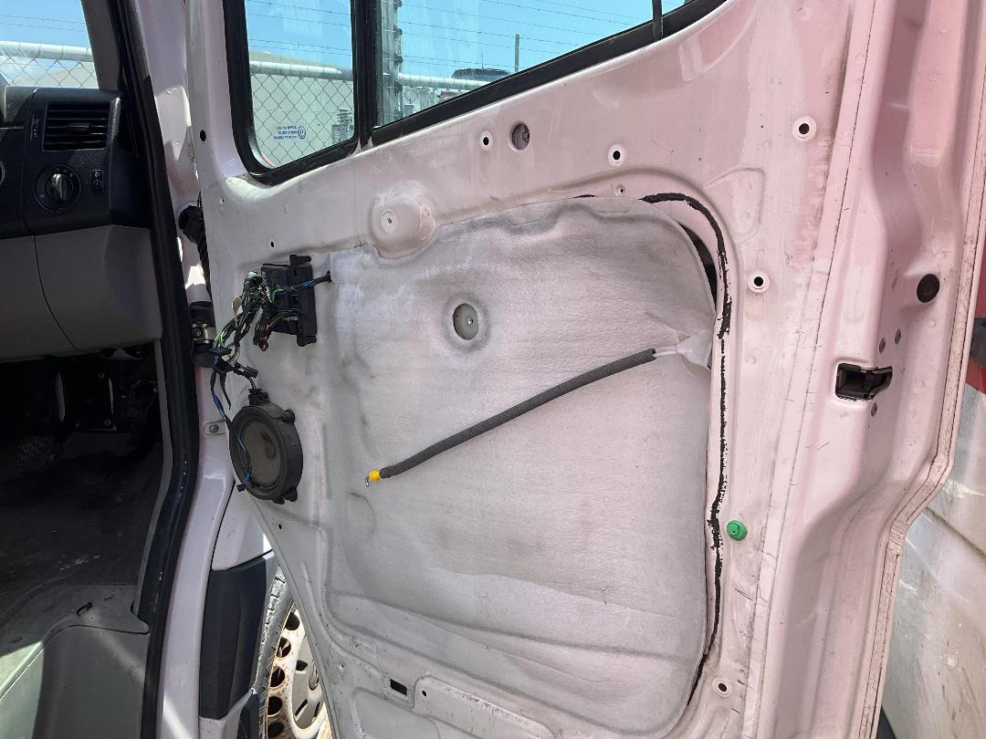 Photo '24' of Volkswagen Crafter 35 LWB 100 Photo '24' of Volkswagen Crafter 35 LWB 100