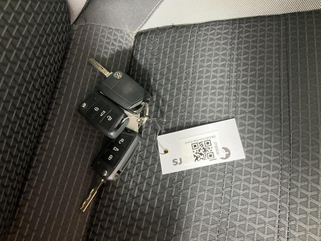 Photo '22' of Volkswagen Cross Polo Photo '22' of Volkswagen Cross Polo