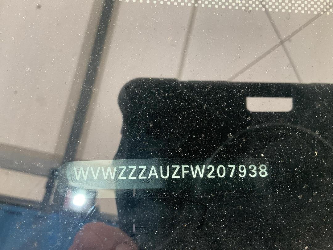 Photo '13' of Volkswagen Golf R Photo '13' of Volkswagen Golf R