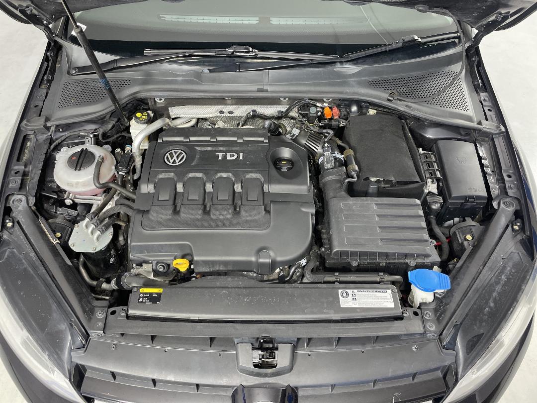 Photo '13' of Volkswagen Golf Photo '13' of Volkswagen Golf