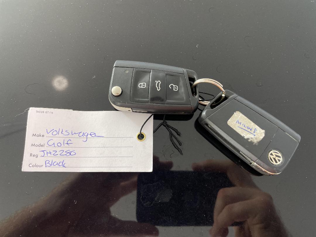 Photo '22' of Volkswagen Golf Photo '22' of Volkswagen Golf