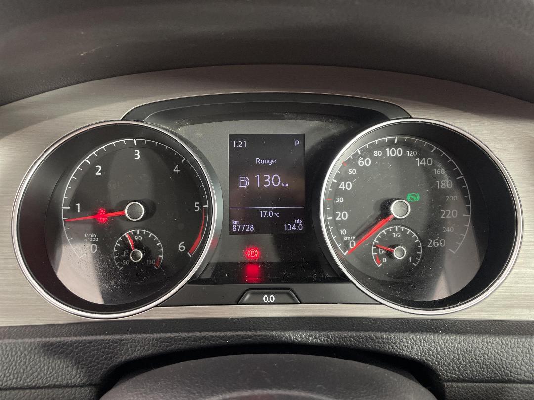 Photo '21' of Volkswagen Golf Photo '21' of Volkswagen Golf