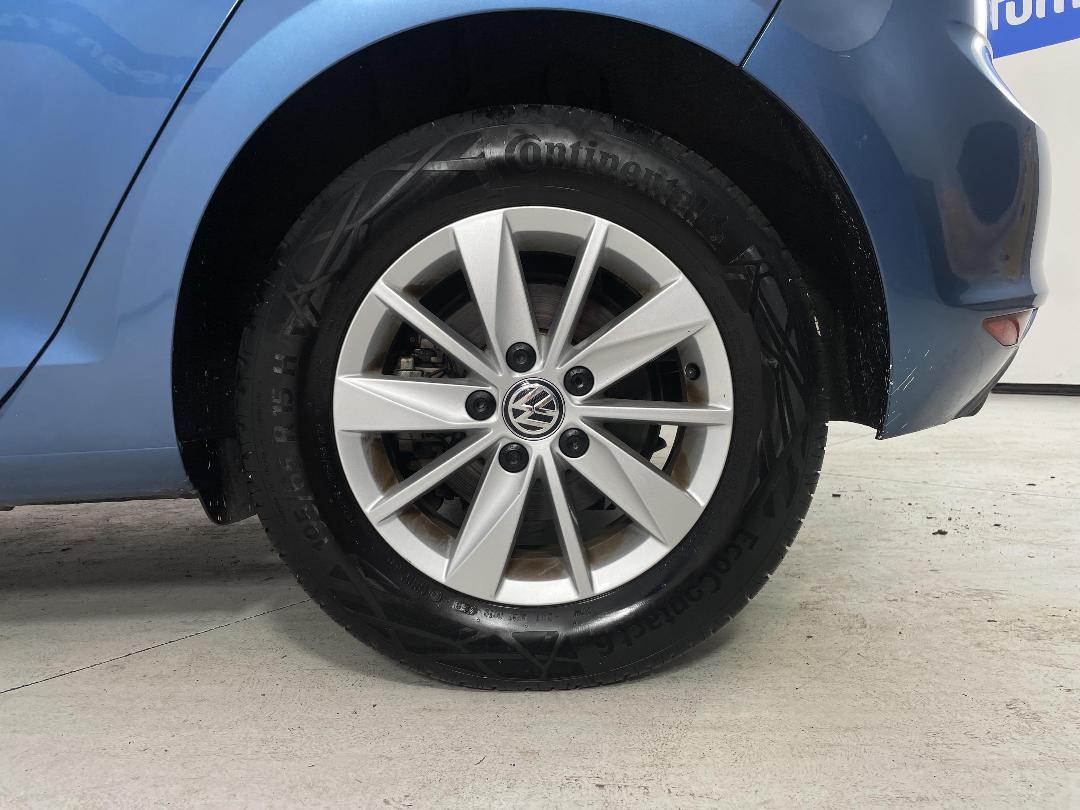 Photo '11' of Volkswagen Golf