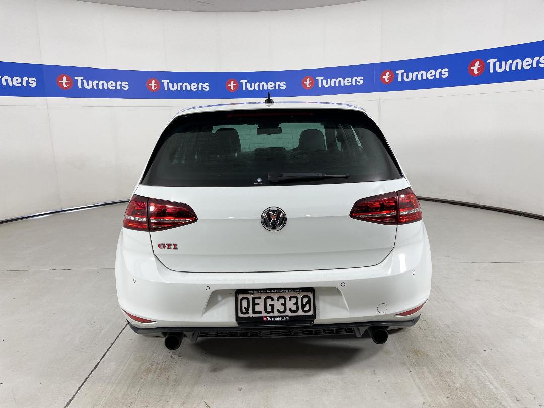 Photo '6' of Volkswagen Golf Photo '6' of Volkswagen Golf