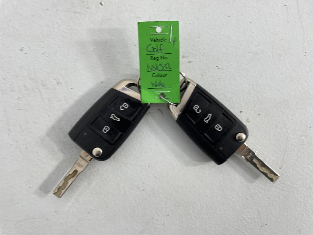 Photo '22' of Volkswagen Golf