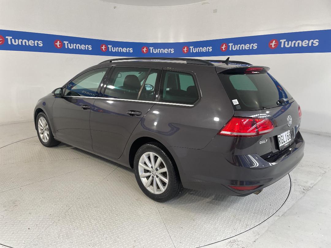 Photo '5' of Volkswagen Golf