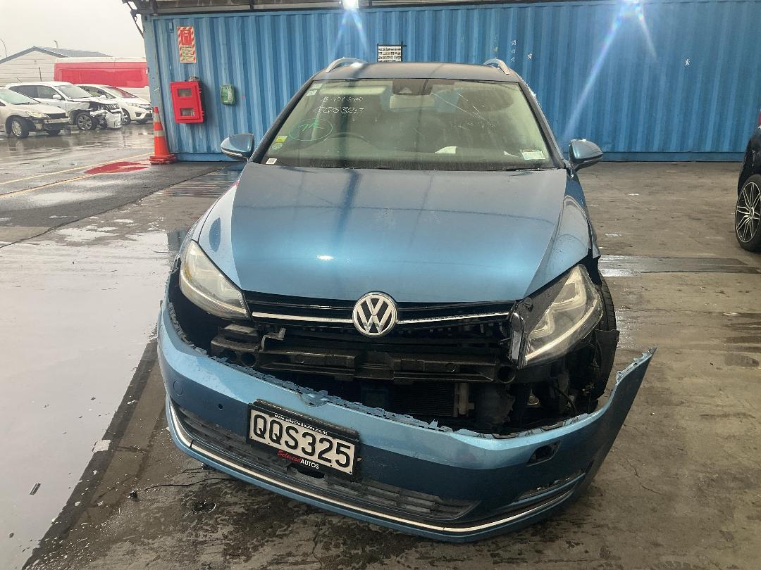 Photo '2' of Volkswagen Golf Variant Photo '2' of Volkswagen Golf Variant